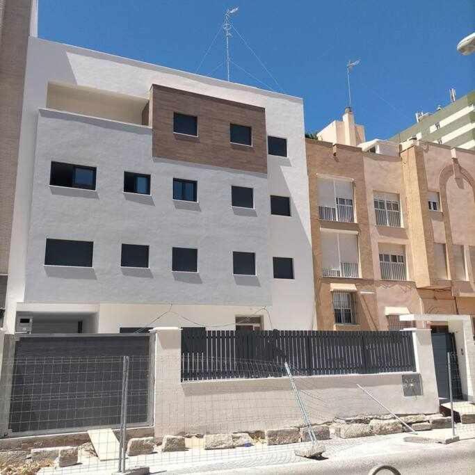 Acogedor Apartamento En La Playa De Кадис Экстерьер фото